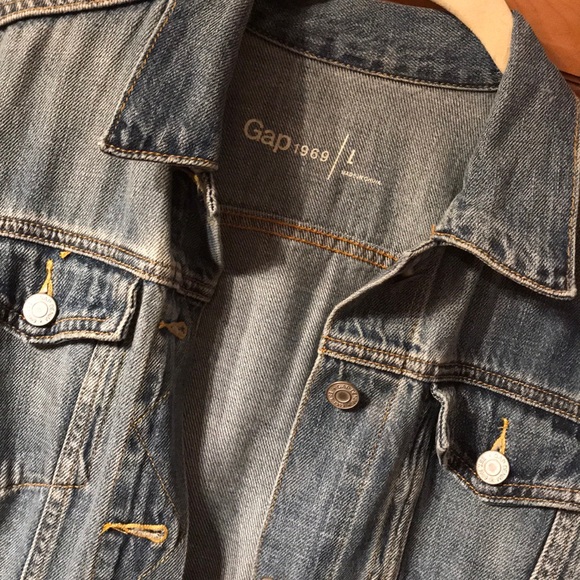 Gap denim jacket - Picture 2 of 2